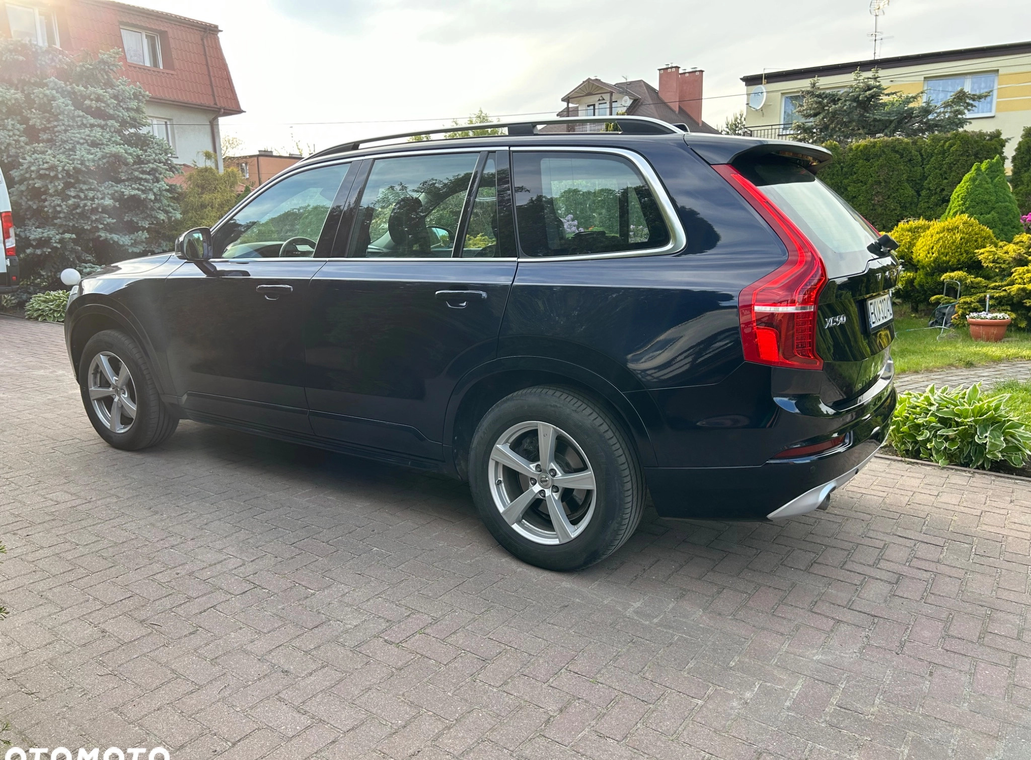 Volvo XC 90 cena 99999 przebieg: 60000, rok produkcji 2016 z Susz małe 37